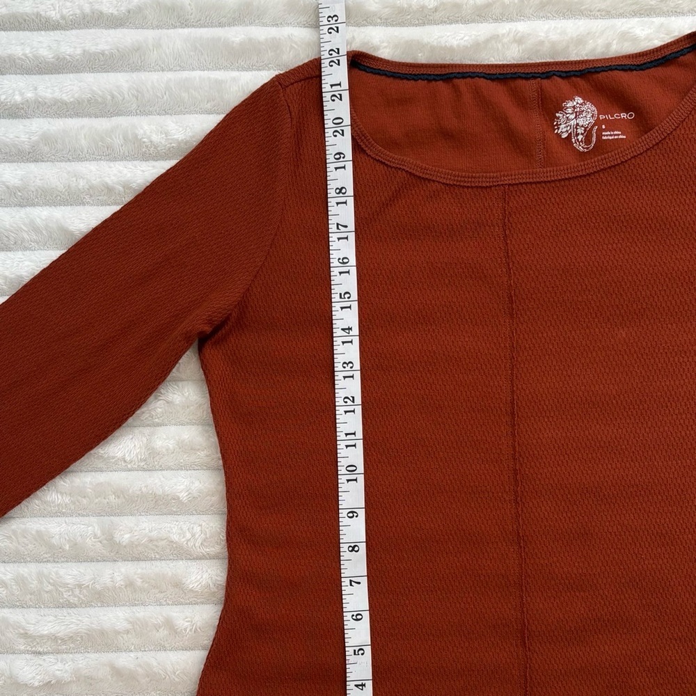 Anthropologie PILCRO Crochet Cuffed Waffle Thermal Long Sleeve Top Orange Small - Picture 8 of 9